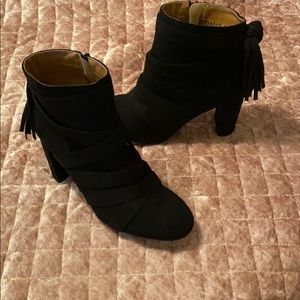 Qupid black high heel booties